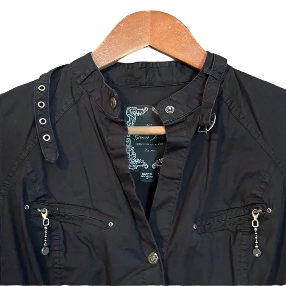 Guess black snap button long sleeve top. Size small‎ - Picture 2 of 13